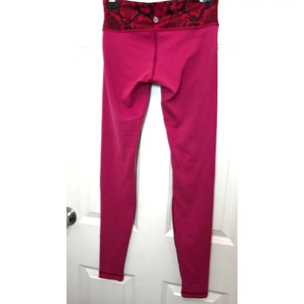Lululemon Pink High-Waisted Leggings Red Snakeskin Print Waistband Size 6 - Picture 4 of 8